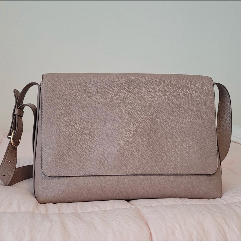 Cuyana Leather Messenger Bag 13” (Soft Rose)